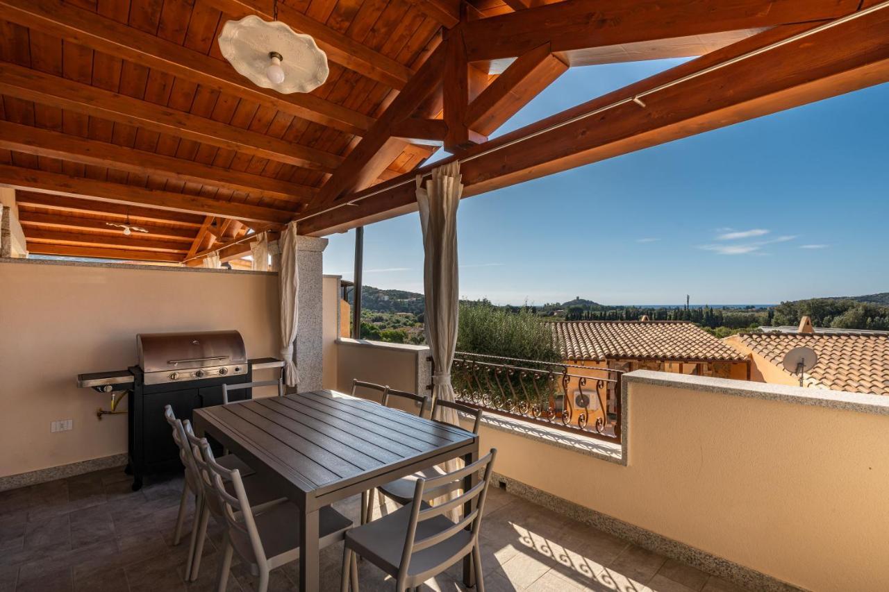 Villa Sa Rocca Junior & Suite Chia Exterior photo
